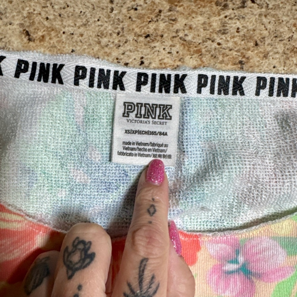 NWOT, PINK Victoria’s Secret, XS, Tropical Cropped Sweatshirt - Picture 5 of 5